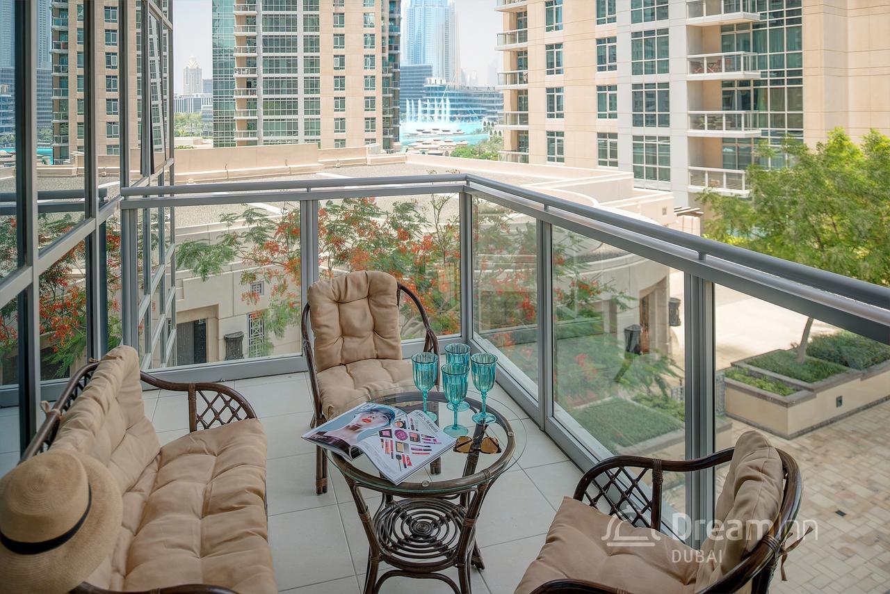 Dream Inn Apartments - Burj Residences Burj Khalifa View Dubai Exteriör bild